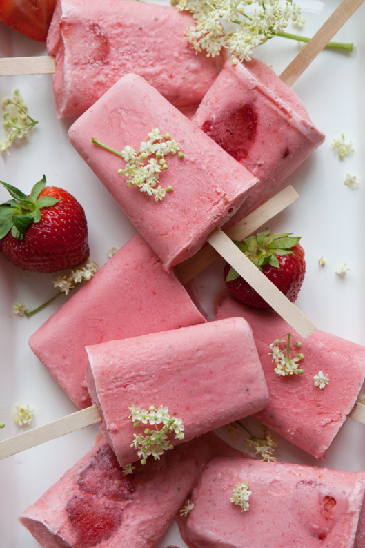 Helado de yogur y fruta