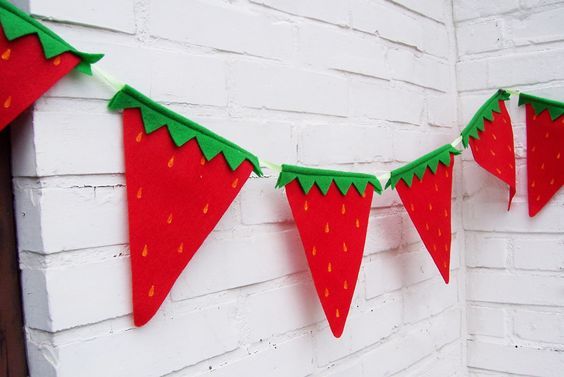 Ideas para decorar tu fiesta con frutillas