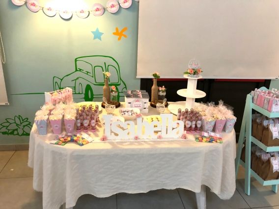 Isabella y su delicado cumpleaños shabby chic aqua rosa