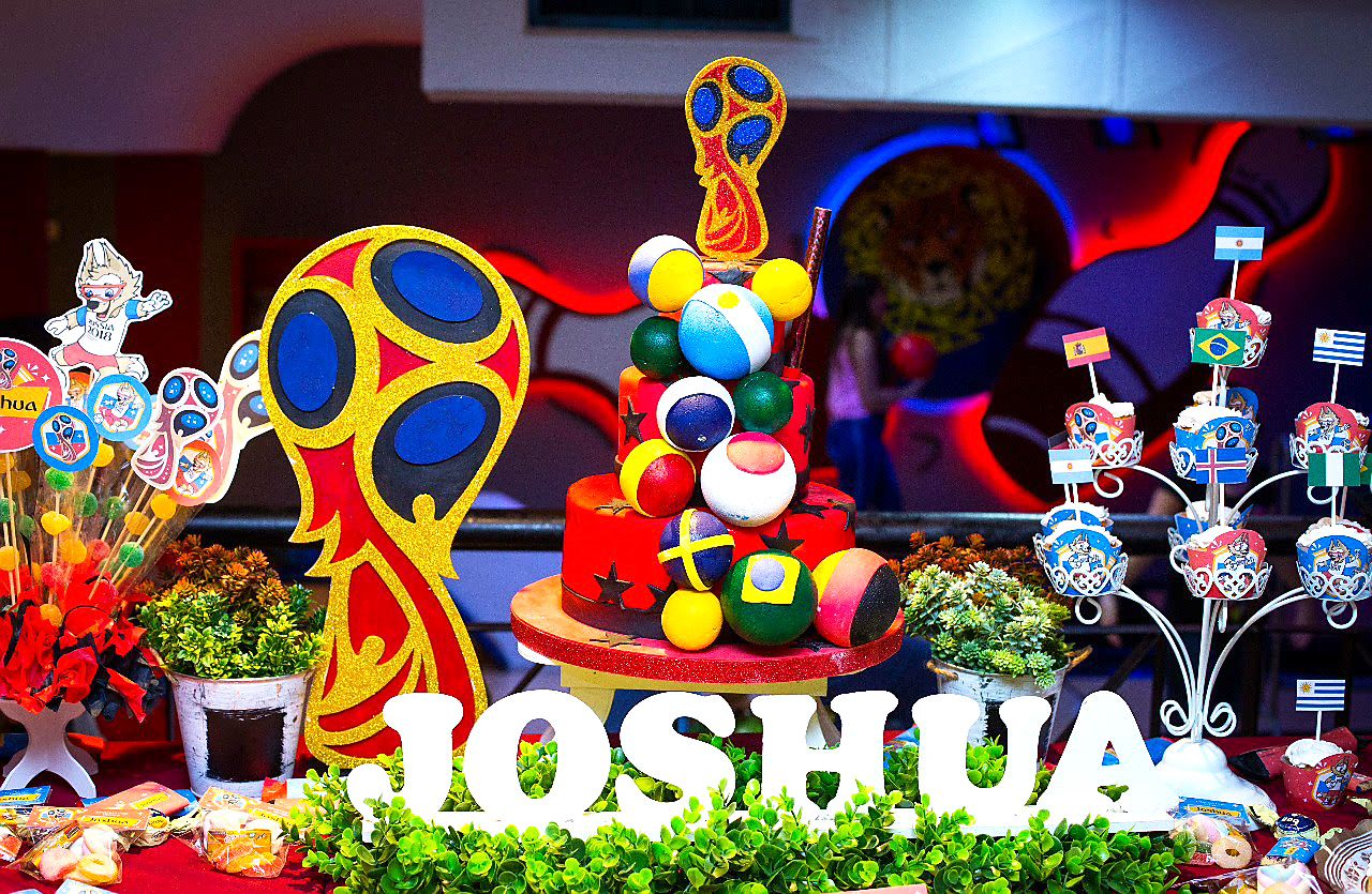 Joshua y un cumpleaños mundialista a todo color