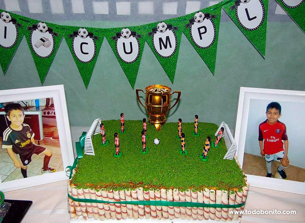 Fiesta de chancha de fútbol  Fiestas de cumpleaños de fútbol, Fiesta de  cumpleaños de fútbol, Tortas de cumpleaños de fútbol